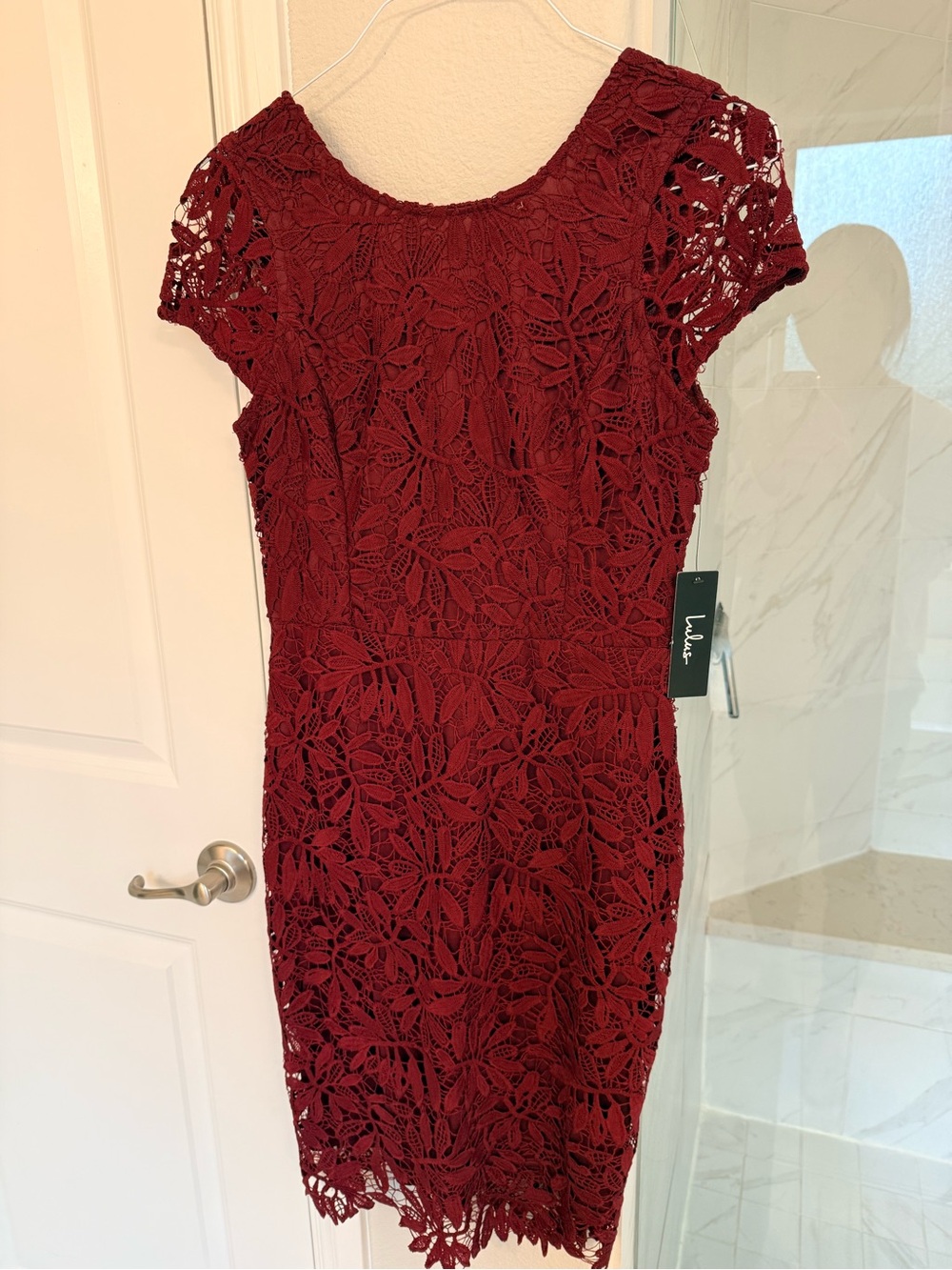 Lulu's Burgundy Floral Lace Sheath Dress